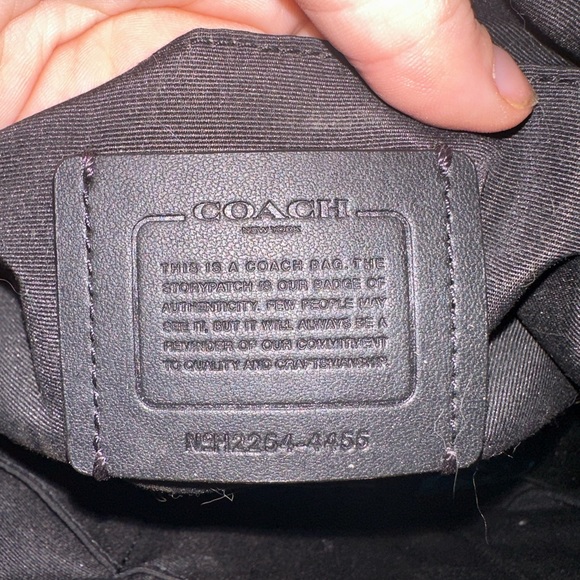 Coach City Purse with zipper - Picture 1 of 3